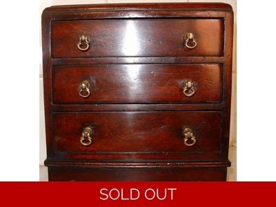 Georgian caddy top chest in mahogany inlaid